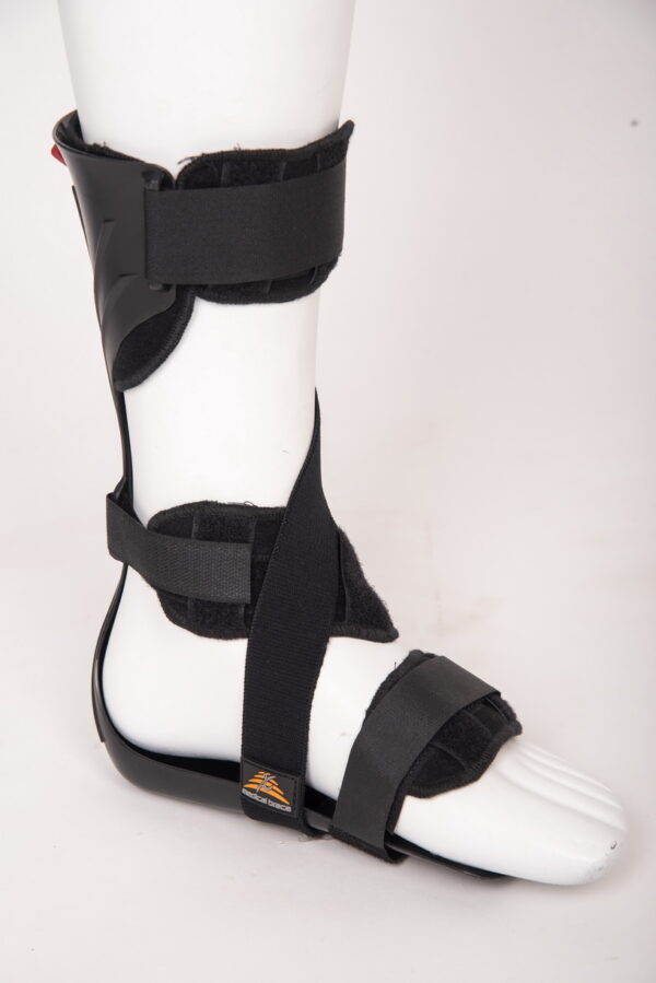 Νάρθηκας-ποδοκνημικής-έσω-υποδήματος-TRACTION-AFO-MB.6320